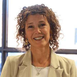 Annie De Noury